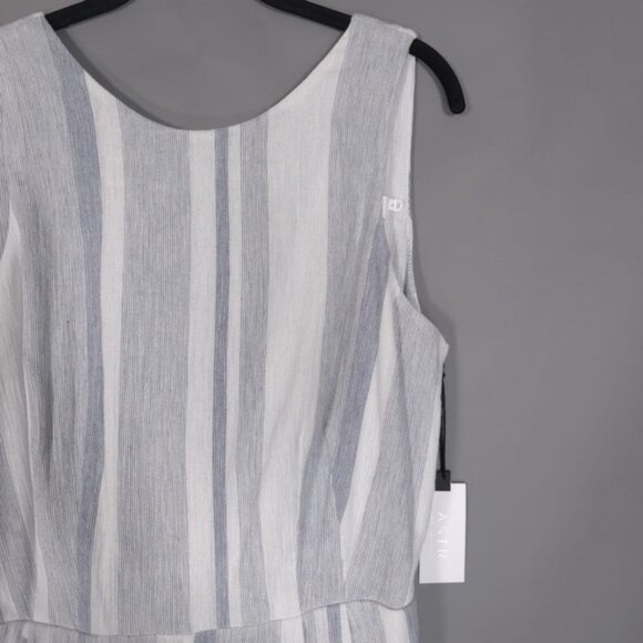 ASTR Women’s Presley LINEN Blend Sky Blue Stripe Jumpsuit Cutout Tie Waist LARGE - Picture 11 of 13